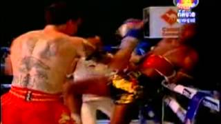 BUAKAW THAI HAREE AVISON AUSTRALY 2013 [upl. by Ranzini]