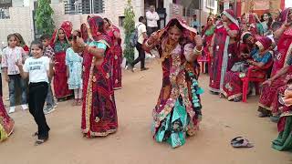 lamba lamba Ghunghat Shekhawati wedding danceshekhawatijatni wedding dance [upl. by Llabmik]