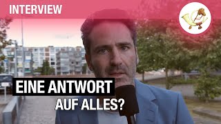 AfDPolitiker im PostillonInterview Diese Lösungen bietet die Partei gerade an [upl. by Bernardo]