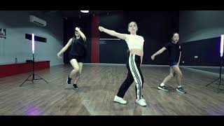 ARIANA GRANDE 3435  Tommy Choreography Dance [upl. by Ahsatal]