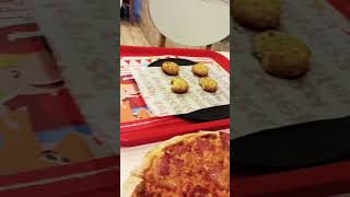 Telepizza do Fundão Um atendimento excepcional com muita simpatia Hoje estragamos a dieta 🤤🍕 [upl. by Neih]