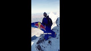 Der weiteste WingsuitFoilFlug aller Zeiten 🤯 [upl. by Nnylireg]