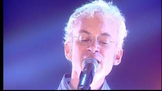 Fountains of Wayne  Stacys Mom Live on Top of the Pops 2004 [upl. by Haramat795]