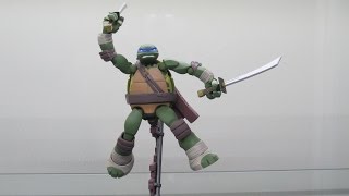 Revoltech Teenage Mutant Ninja Turtles  Leonardo [upl. by Nicoline]