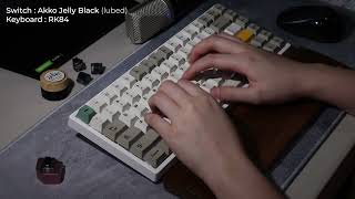 Akko Jelly Black vs Gateron Milky Yellow  Lubed  Sound Comparison [upl. by Dnalro]