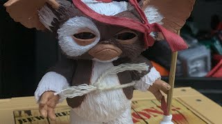 Reviewing the neca Gremlins ultimate gizmo figure [upl. by Margot359]