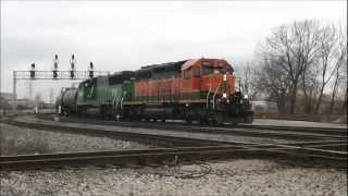 Railfanning 55th St Hayford and Wrightwood Chicago 011013 CP BRC NS CSX amp BNSF [upl. by Aihsilat]