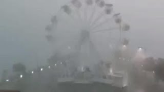 Maltempo la ruota panoramica di Piombino in mezzo alla furia del vento volano via le cabine [upl. by Ifok]