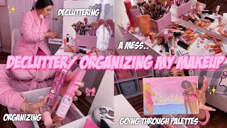 DECLUTTER ORGANIZING MY MAKEUP COLLECTION  getting rid of all my makeup satisfying [upl. by Norford186]