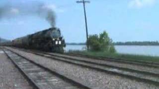 UP Challenger 3985 Runby June 2001 at Mississippi River [upl. by Ittak]