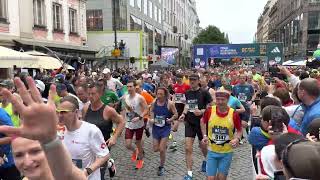 Maraton Praha 2023 start [upl. by Yelsnik23]