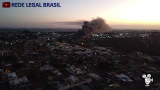 IncÃªndio em FÃ¡brica de Pneus em Mandaguari  PR REDELEGALBRASIL 21072023 [upl. by Notlrac]