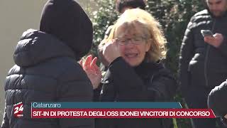 Catanzaro Sitin di protesta degli oss idonei vincitori di concorso [upl. by Eldon]