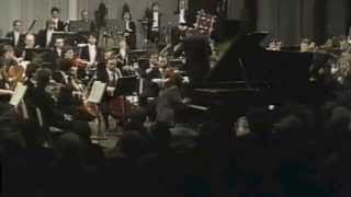 Cristina Ortiz RACHMANINOFF 4 1st mov [upl. by Sheepshanks]