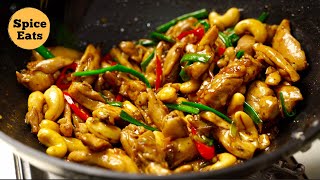 TAKEOUT STYLE CASHEW CHICKEN  THAI CASHEW CHICKEN STIR FRY  CASHEW CHICKEN RECIPE [upl. by Thaine]