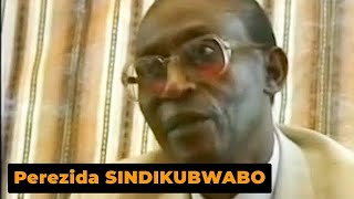 Video yiminota 3 abeshya umuzungu Dr SINDIKUBWABO wigeze kuba Perezida wu Rwanda [upl. by Joye880]