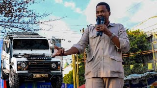 LEMA AMVAA MAKONDA NA LAND ROVER FESTIVAL ARUSHAquotWADADA WA ARUSHA HAWAPO ROMANTIKIquot🤣 [upl. by Tessi113]