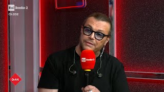 Intervista a Gianluca Grignani  Radio2 a Sanremo [upl. by Dnalro]