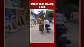 Chain Snatching  She Was Shooting A Reel When A Biker Snatched Her Chain [upl. by Tarabar]