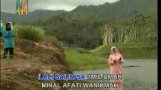 Salawat badar qasidah wafiq azizah [upl. by Einneg981]