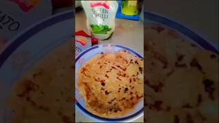 Aloo k liquid paratha😋sardarfamilyshorts youtubeshorts shortvideo viralshorts [upl. by Fadden]