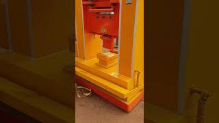 Ggs Hydraulic press 97817 53008 98140 54008 [upl. by Schreiber277]