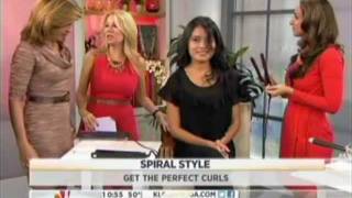 How To Curl Hair  Grace Gold for The Today Show [upl. by Inglis]