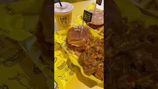 Mr T ‘s  Halal Restaurant in Reading UK 🇬🇧 halalfood uk burgers [upl. by Hammel646]