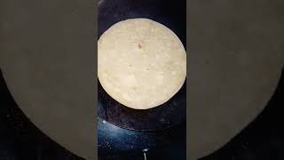 Gol gol roti like and subscribe 🤤🤤👌👌👌☺️💕💓🥰😍 [upl. by Annoyek]