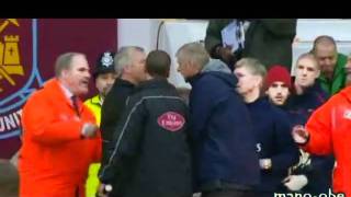 Wenger Refuses To Shake Pardews Hand [upl. by Nauh]