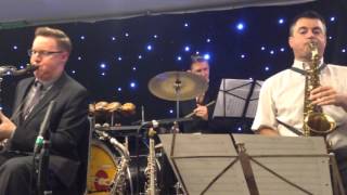 Mobile Stomp  Michael McQuaids Sam Morgans Jazz Band  Whitley Bay 2015 [upl. by Ikuy]