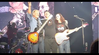 Rush  Working Man  Final Song at their last show on the R40 Tour  LA Forum  812015 [upl. by Sidnac]