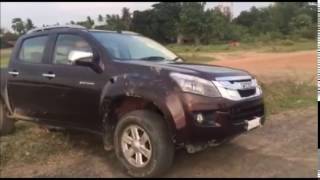 Isuzu VCross 4x4 in 4H mode [upl. by Teddi]