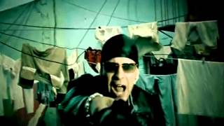 Daddy Yankee  Gasolina Vídeo Clásico Reggaetonero [upl. by Elayor]