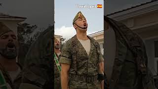 Teniente de la Legión Cantando el Novio de la Muerte Junto a Sus Legionarios [upl. by Hardman]