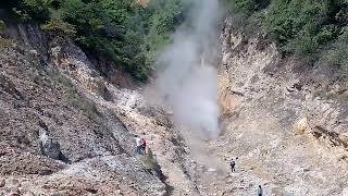 VID 20220714Los Infiernillos de Guadalupe volcán Chichontepec San Vicente El Salvador [upl. by Marteena209]