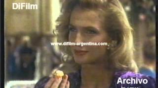 DiFilm  Publicidad chocolate Ferrero Rocher 1994 [upl. by Firehs]