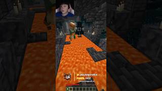 ¡Hay que escaparse del aldeano y el 🤯😱 minecraft shorts viral [upl. by Lizabeth]