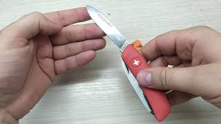 Review Swiza D01 Swiza D05 authentic swiss knife [upl. by Tosch4]