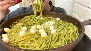 【ASMR，咀嚼音】Genovese Pasta！ジェノベーゼパスタ！ [upl. by Tahmosh]