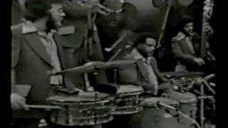 El Gran Combo  La soledad  Canta Andy Montañez 1976 [upl. by Maribeth]