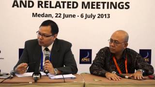 APEC 2013 SOM III  Pres Conference Pejabat Direktorat KIK ASPASAF Kemlu Kamapradipta Isnomo [upl. by Ashton]