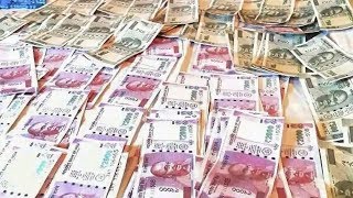 Mumbai crime branch busts racket of fake currency notes [upl. by Ebert]