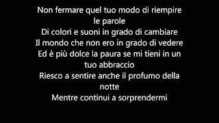 Annalisa Una finestra tra le stelle lyrics [upl. by Mellisent]