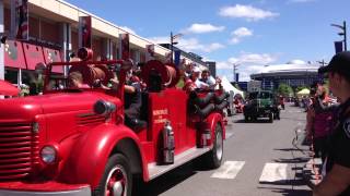 Grand Fête des pompiers 2014  Défilé de camions [upl. by Brianna]