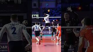 Earvin Ngapeth leaves the middle blocker out of work😁 epicvolleyball volleyballworld volleyball [upl. by Fisk]