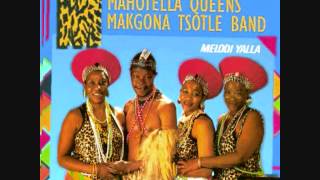 MAHLATHINI amp MAHOTELLA QUEENSThuto KelefaLA CUMBRE [upl. by Peterec]