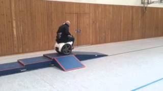 Rehability testet  Genny  Segway auf selbstbalancierende Basis [upl. by Kane]