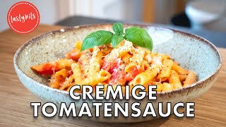 Schnelles Nudelgericht mit cremiger TomatenSahneSoße REZEPT [upl. by Lanos901]