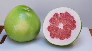 How to Eat a Pomelo  Pomelo Taste Test  Largest Citrus Fruit [upl. by Wennerholn]